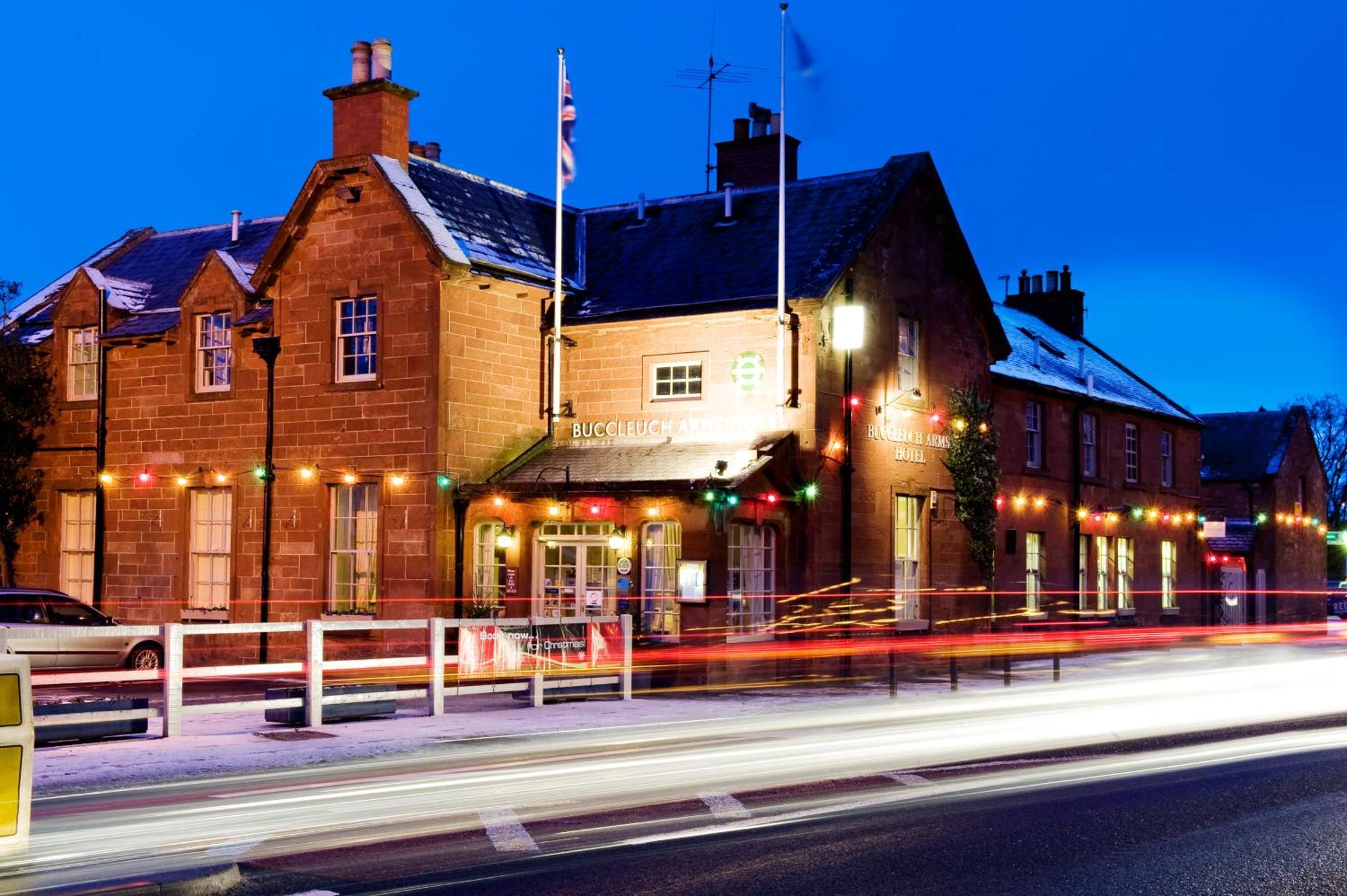 Buccleuch Arms Hotel St Boswells Buitenkant foto